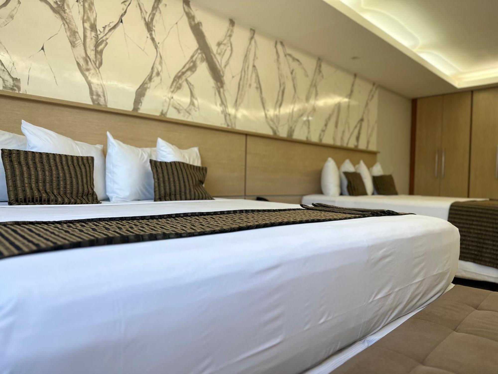 Hotel Atrium Confort 5*